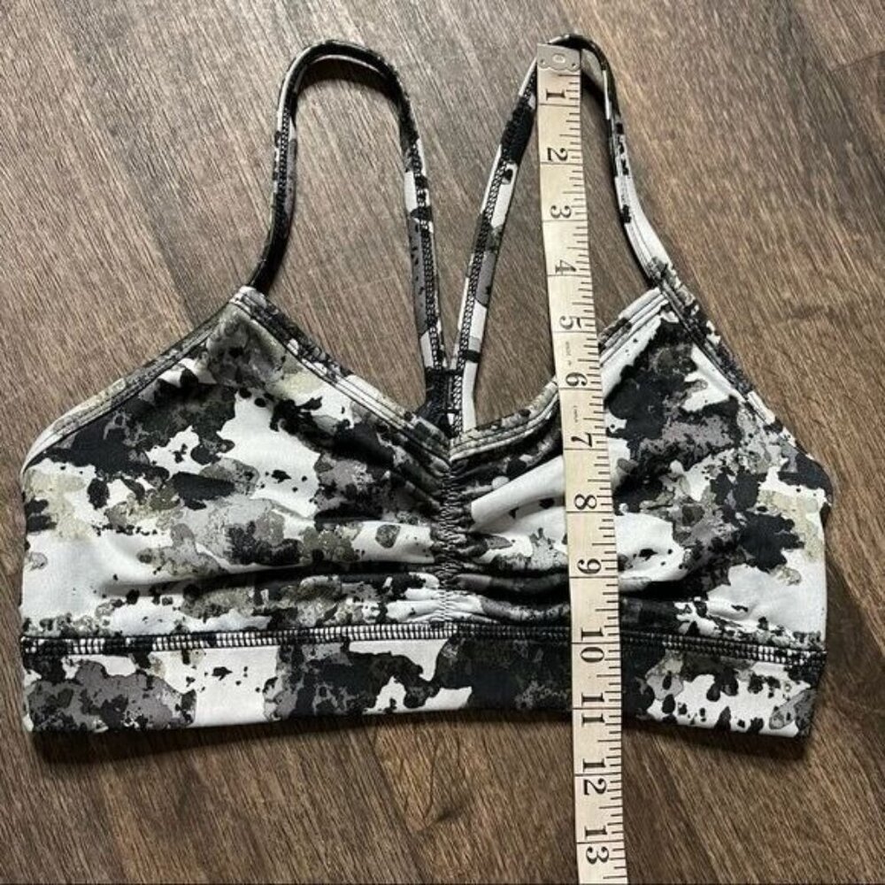 Old Navy Multicolor Sports Bra Light Support Size S - Picture 2 of 5